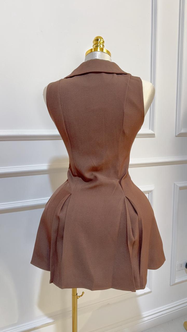 Vestido Corto Plizado Cafe