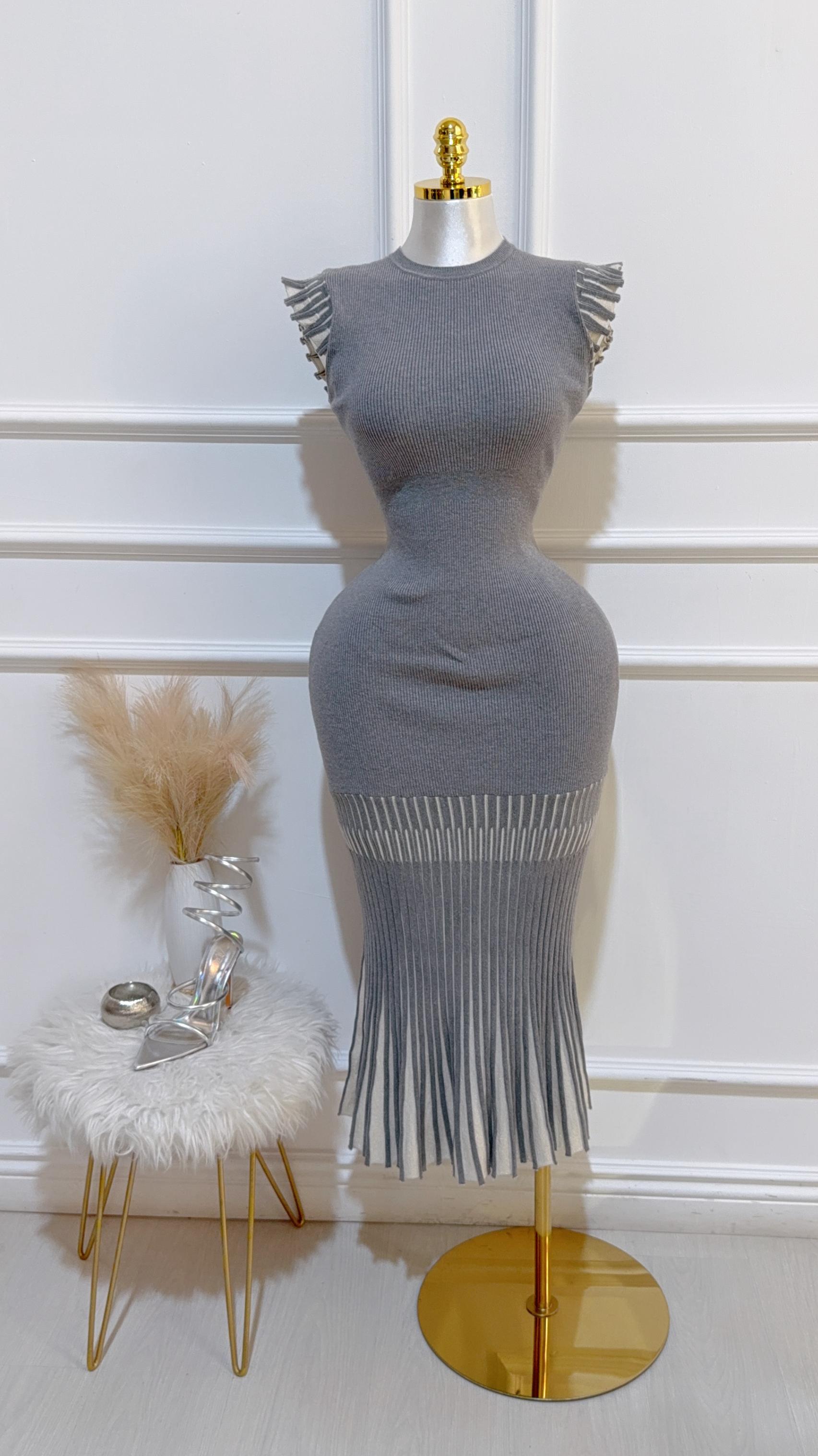 Vestido Largo Gris