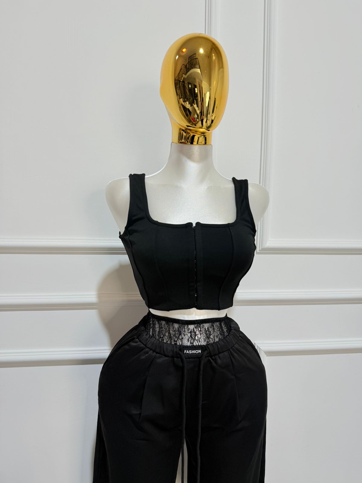 Pantalon Negro Cordon
