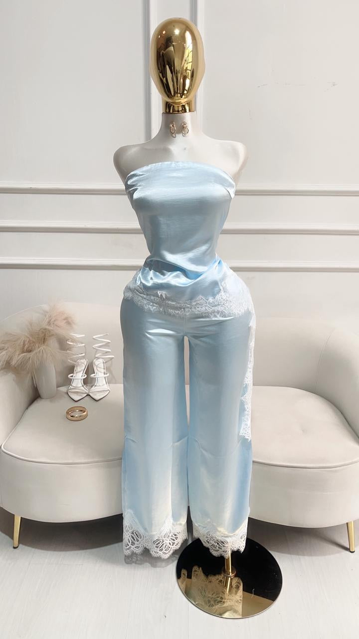 CONJUNTO STRAPLE PANTALÓN