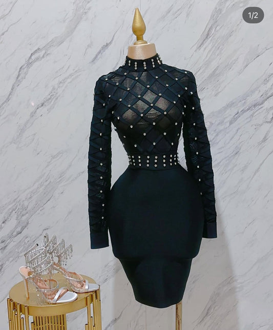 Vestido Negro Bandage