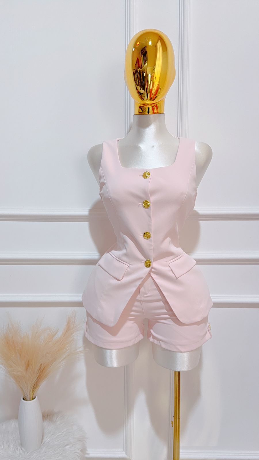 Set Chaleco Short Rosa Boton