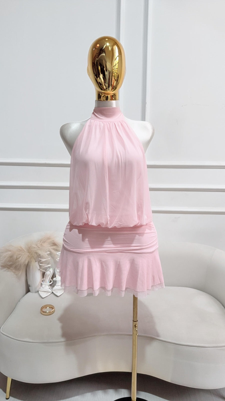 VESTIDO CORTO MESH ROSA CUELLO HALTER