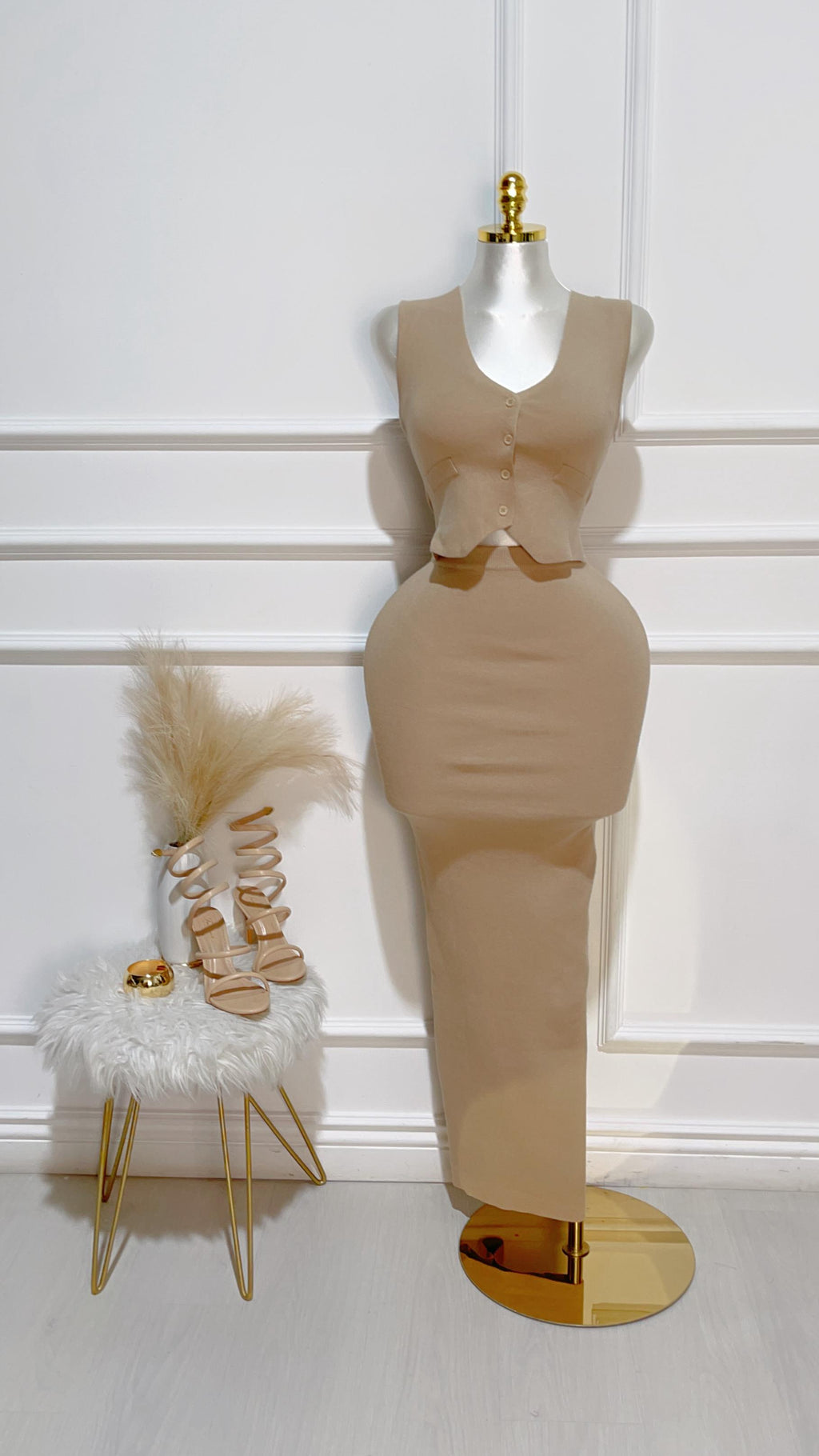 Set Chaleco Falda Larga