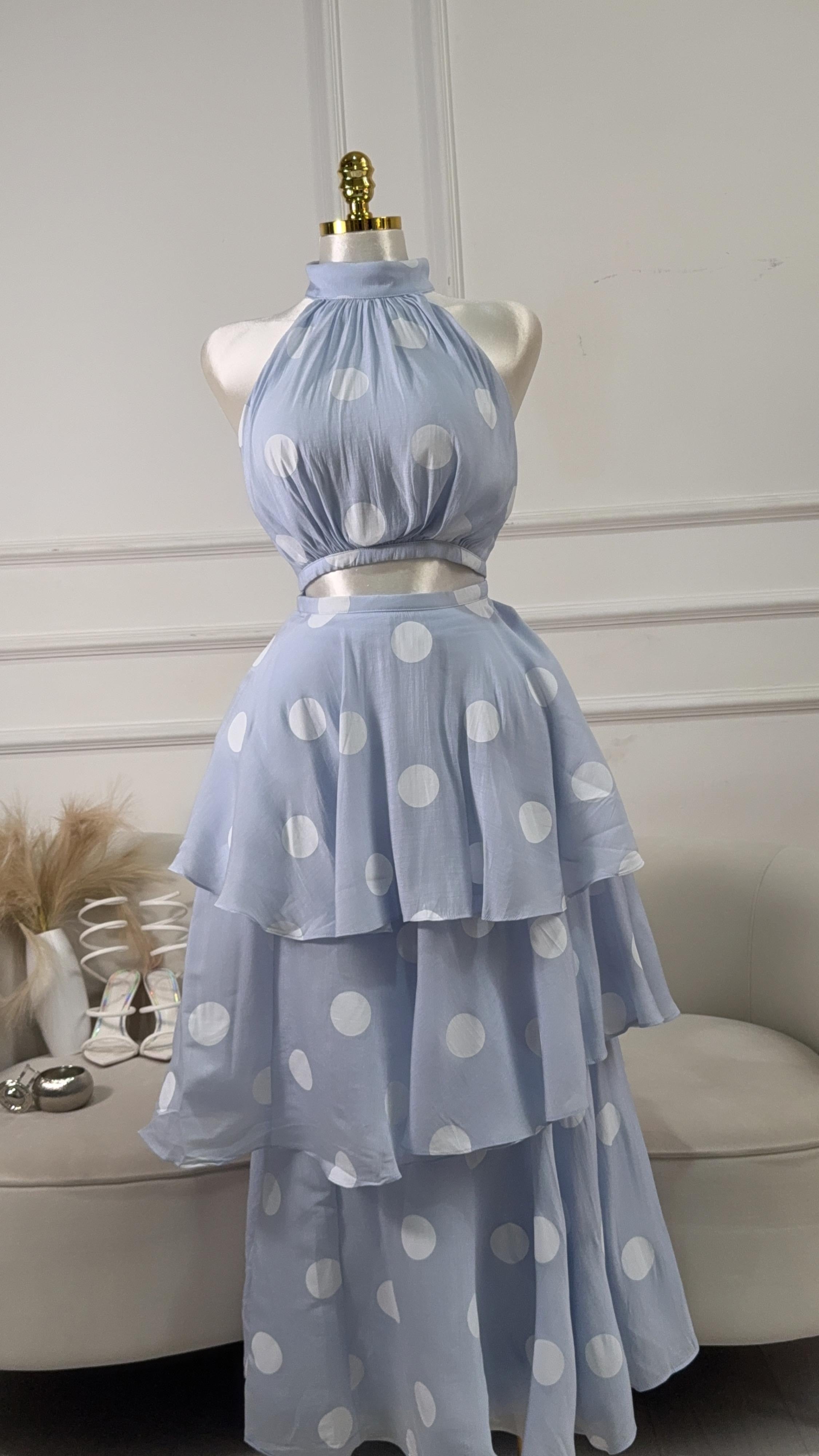 CONJUNTO AZUL FALDA CON BOLITAS BLANCAS