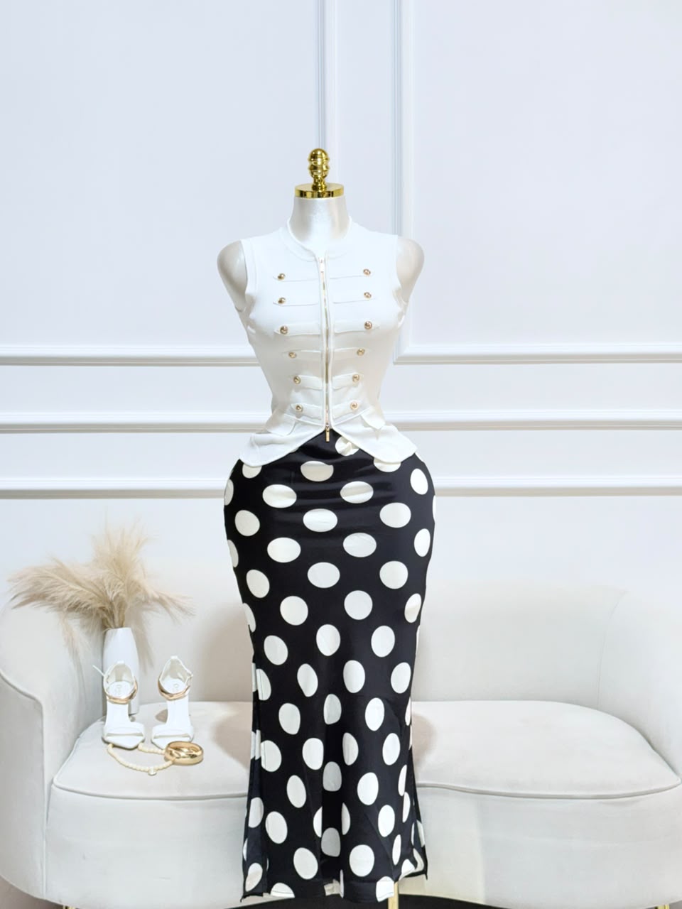 FALDA NEGRA POLKA