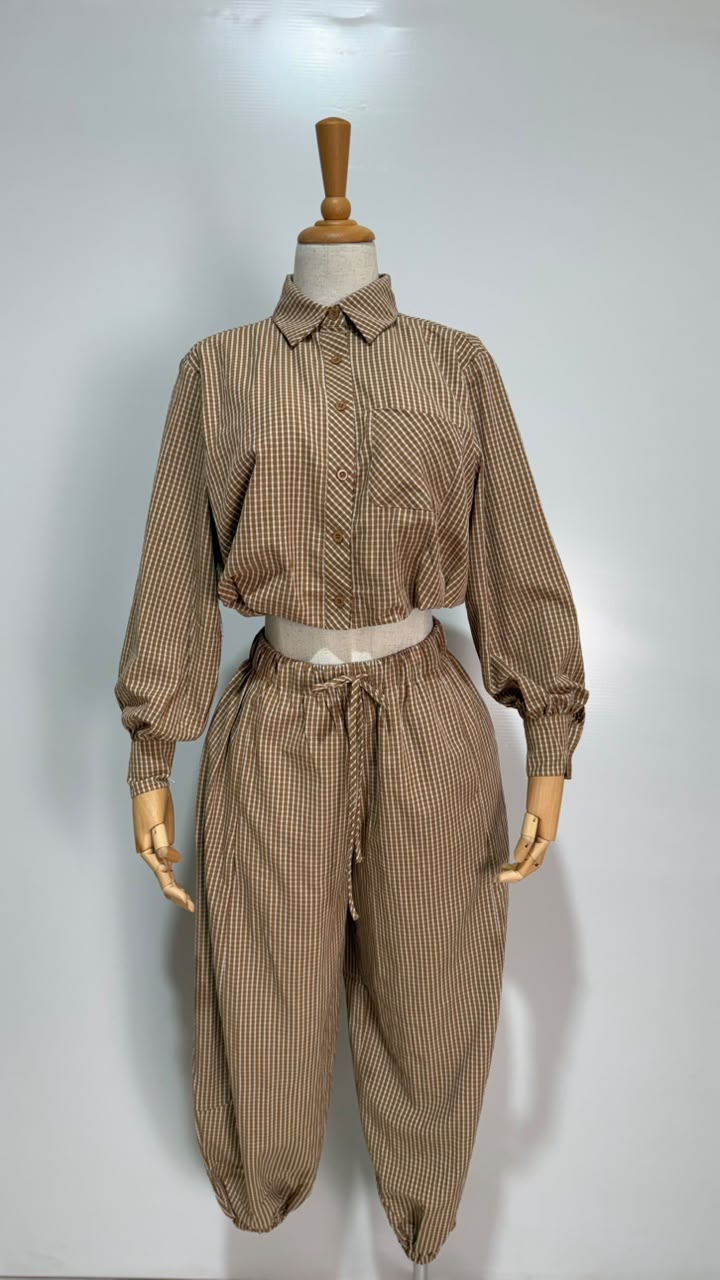 CONJUNTO BLANCO CAFE