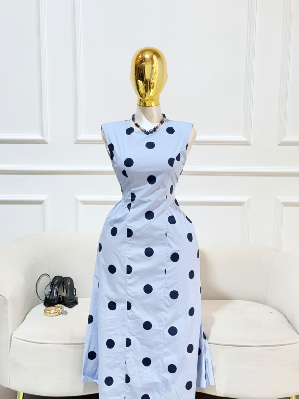 VESTIDO AZUL LUNARES