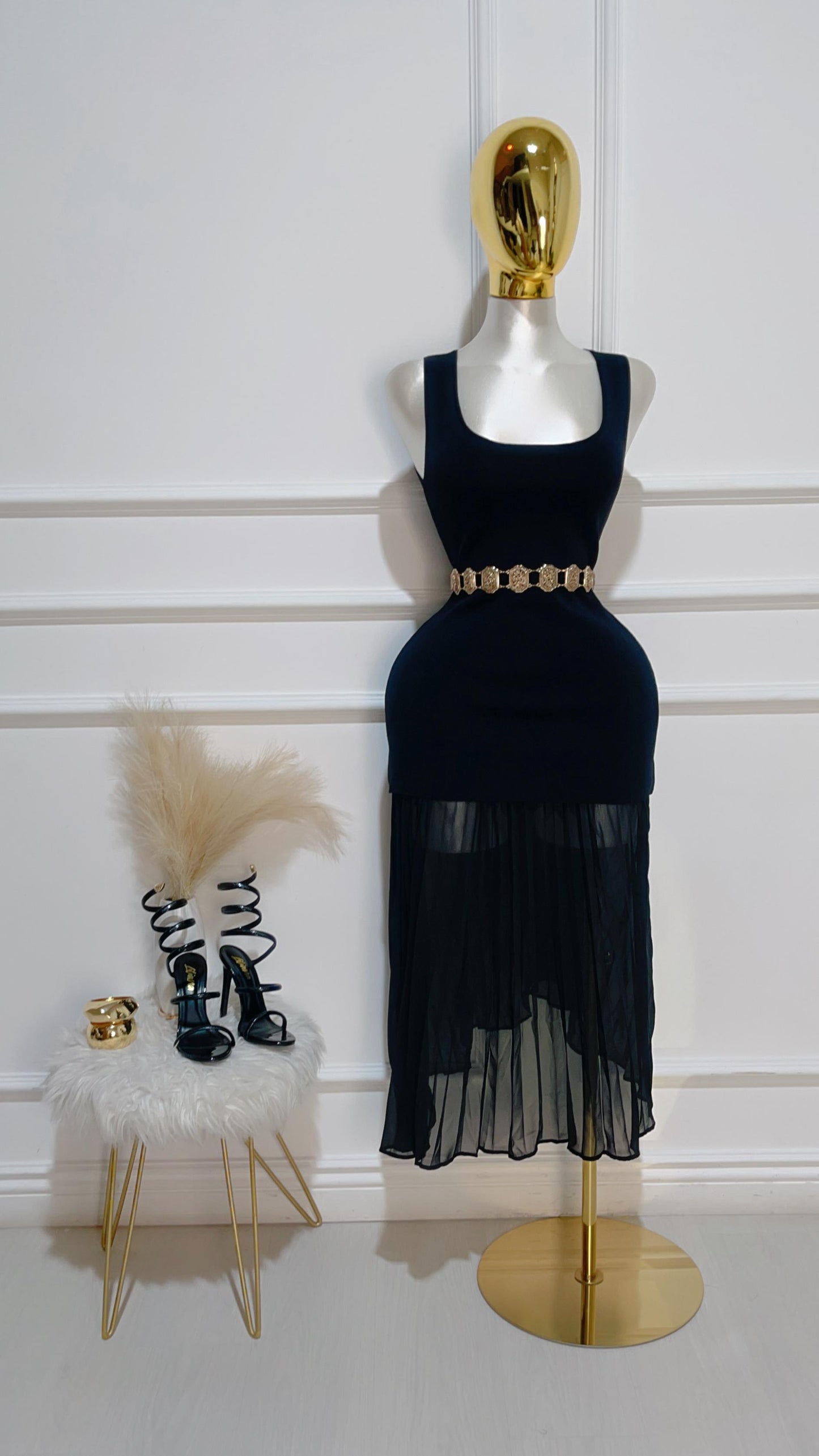 Vestido Negro Tirantes