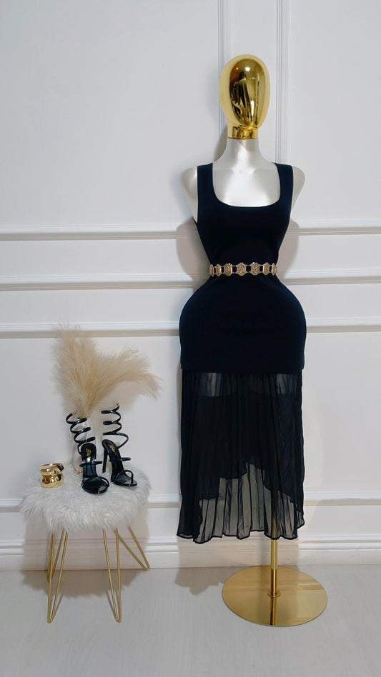 Vestido Negro Tirantes