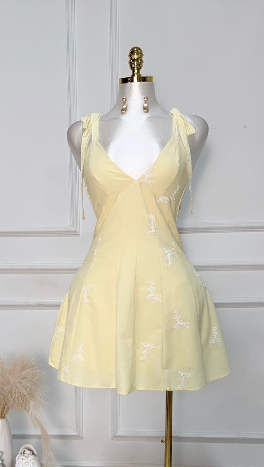 Vestido Amarillo Tirantes Corto