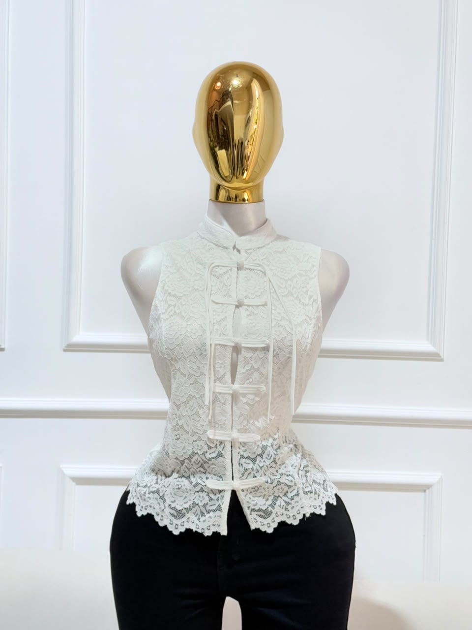 BLUSA BLANCA ENCAJE
