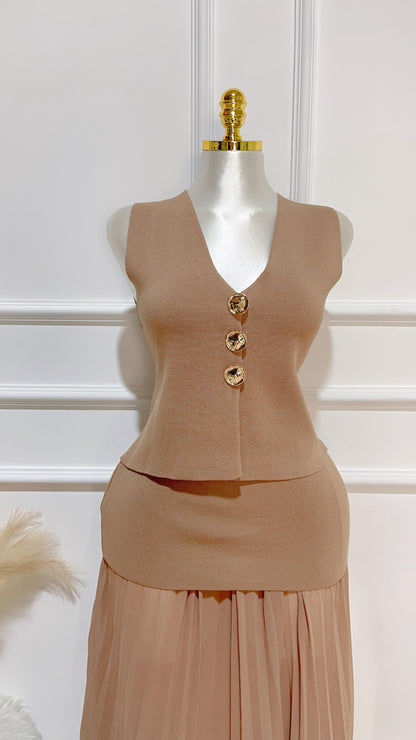 Set Chaleco Falda Larga Camel