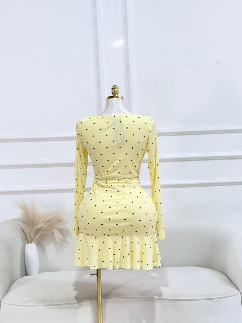 VESTIDO AMARILLO CORTO POLKA