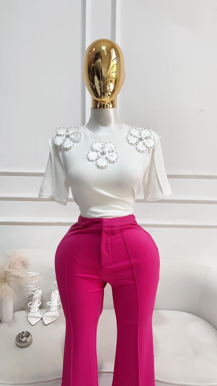 BLUSA BEIGE CON FLORES