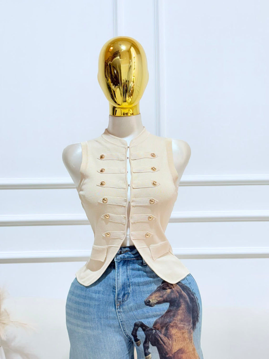 BLUSA BEIGE BOTONES