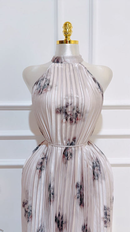 Vestido Plizado Cuello Halter