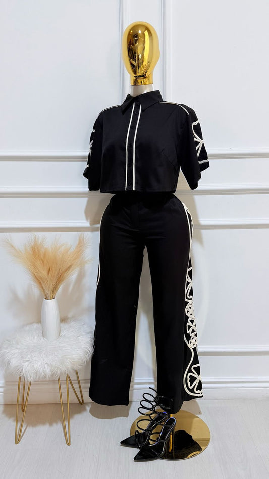 Conjunto Negro Estampado Laterales