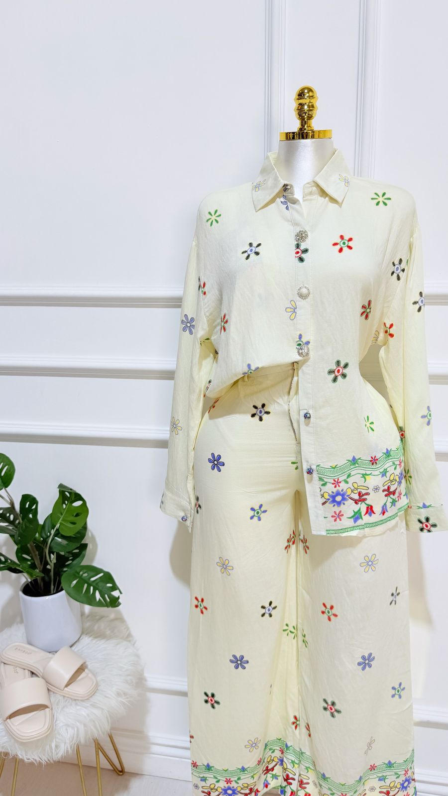 Set Camisa Pantaon Beige Flores Colores