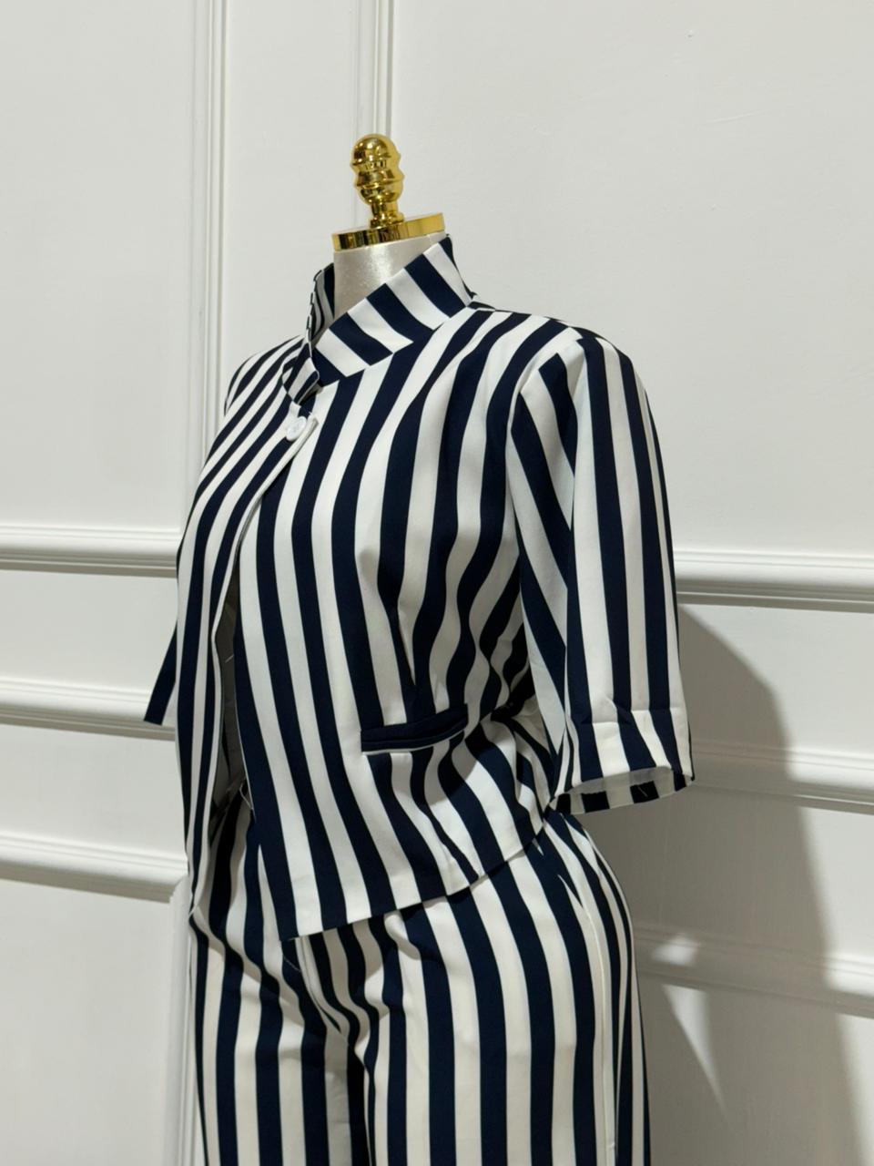CONJUNTO  RAYAS  BLANCAS AZUL
