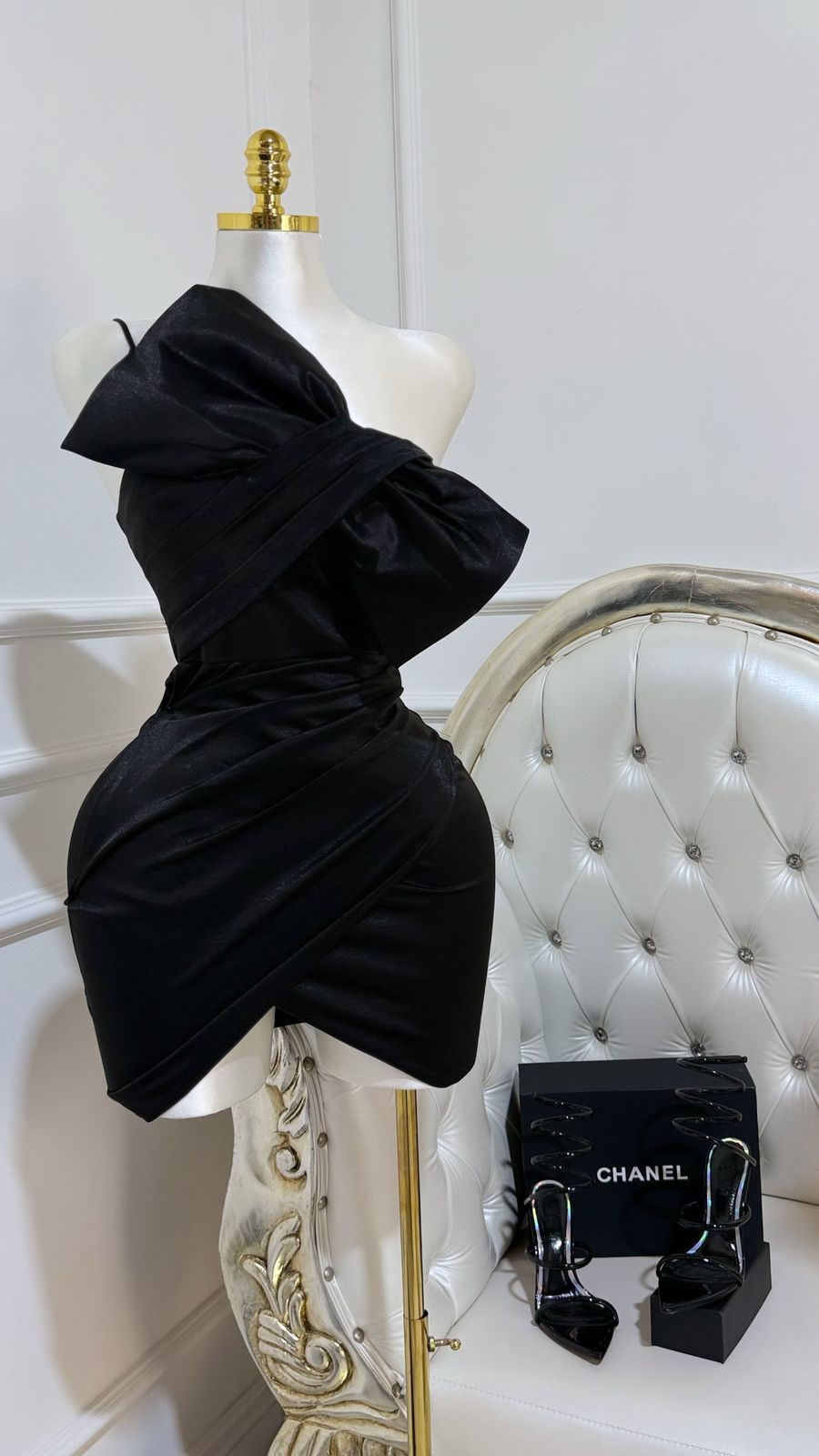 Vestido Corto Lazo Delantero