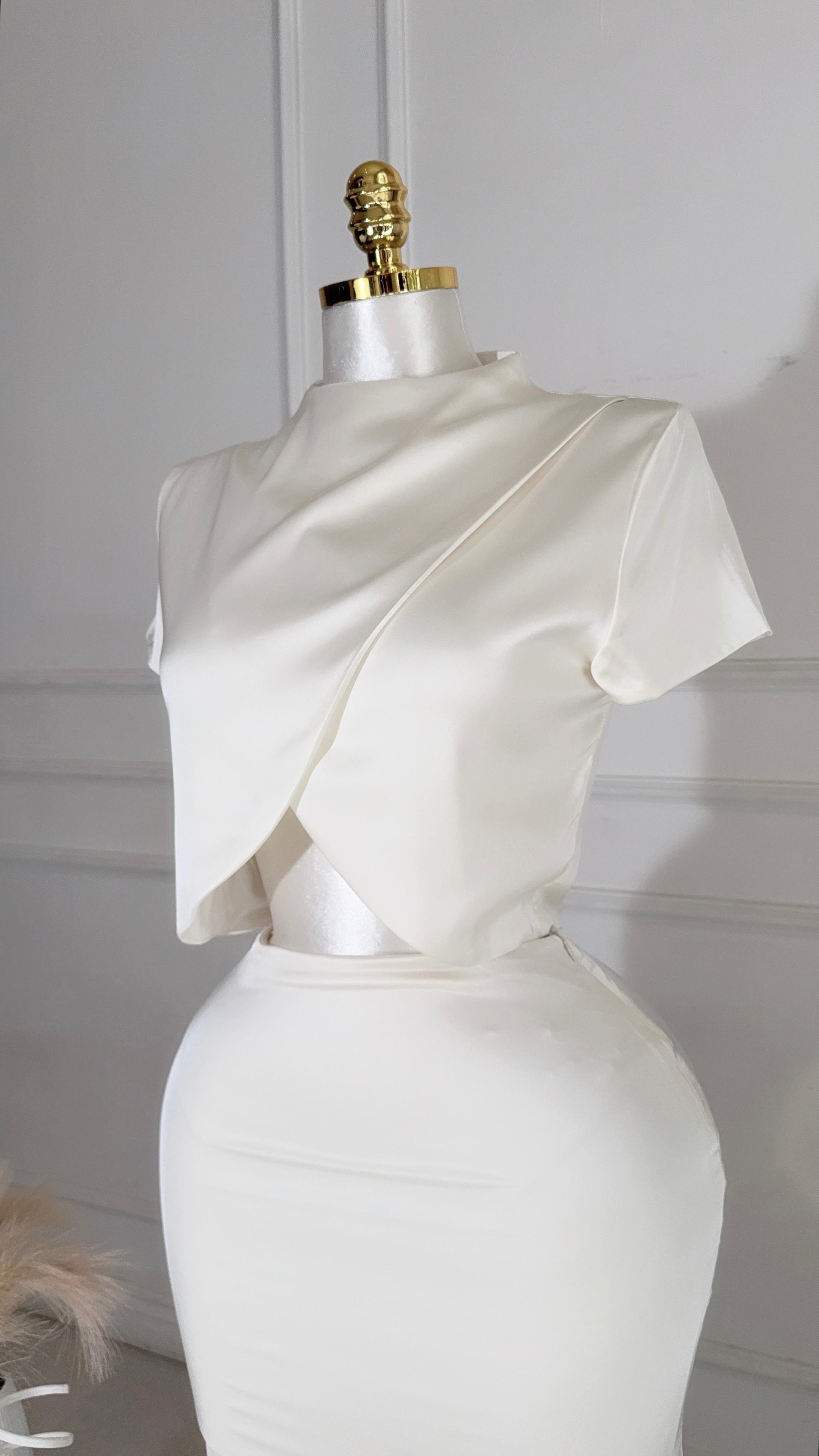 CONJUNTO BEIGE FALDA LARGA