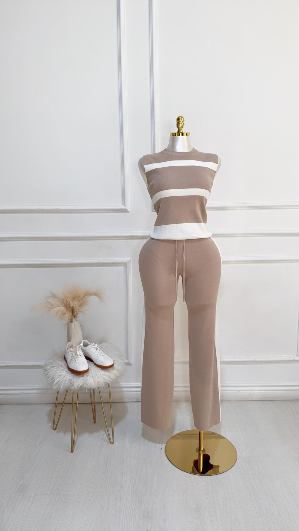 SET TOP PANS RAYAS BEIGE BLANCO