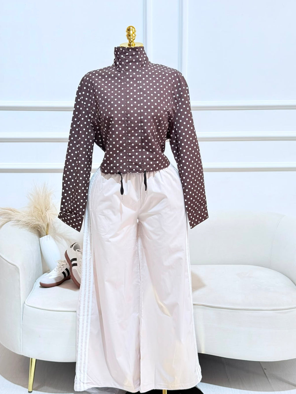 PANTALÓN BEIGE RAYAS
