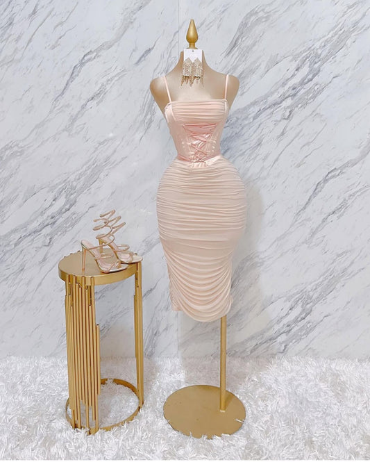 Vestido De Malla Con Corset