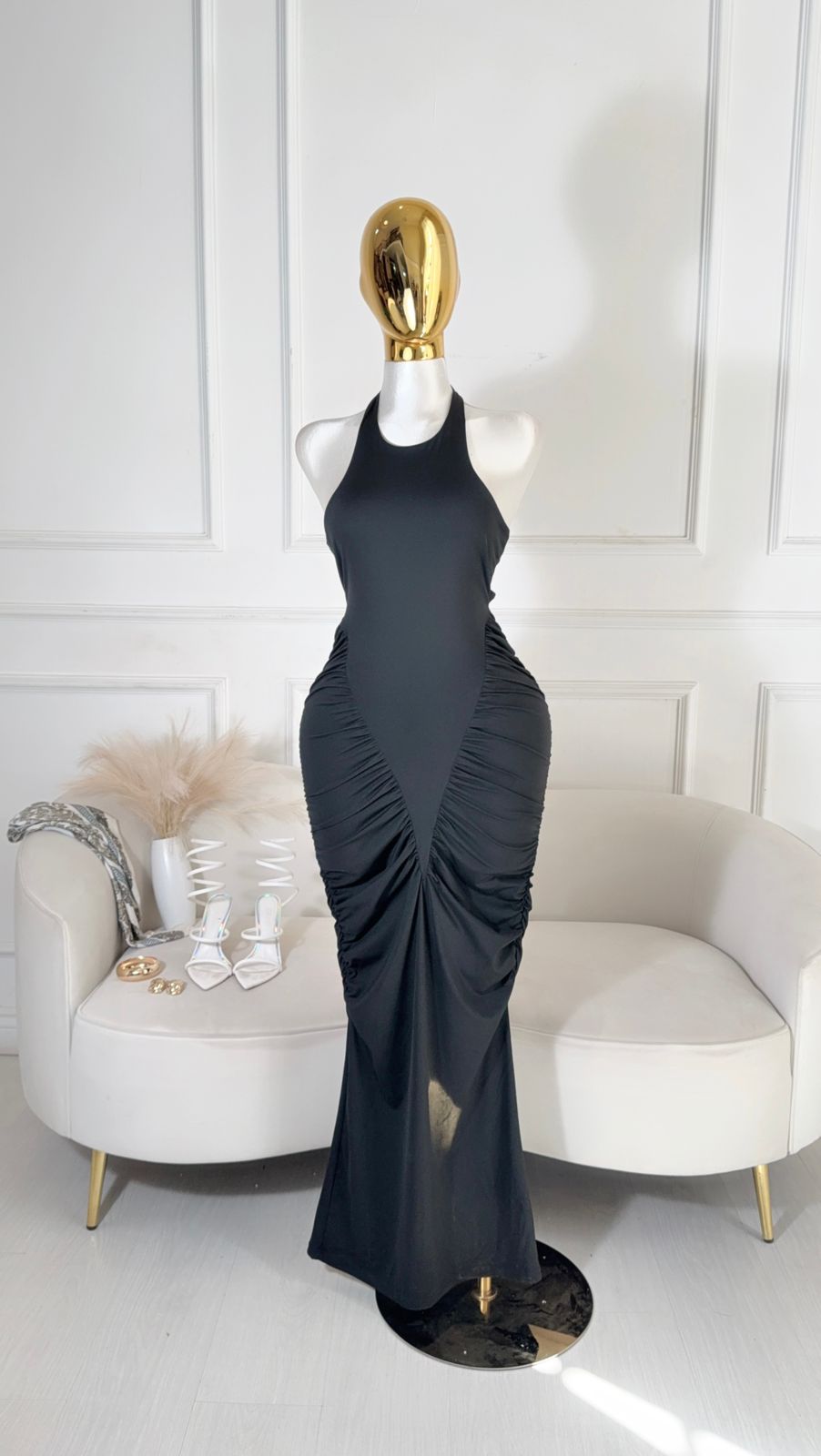 Vestido Negro Con Tirante