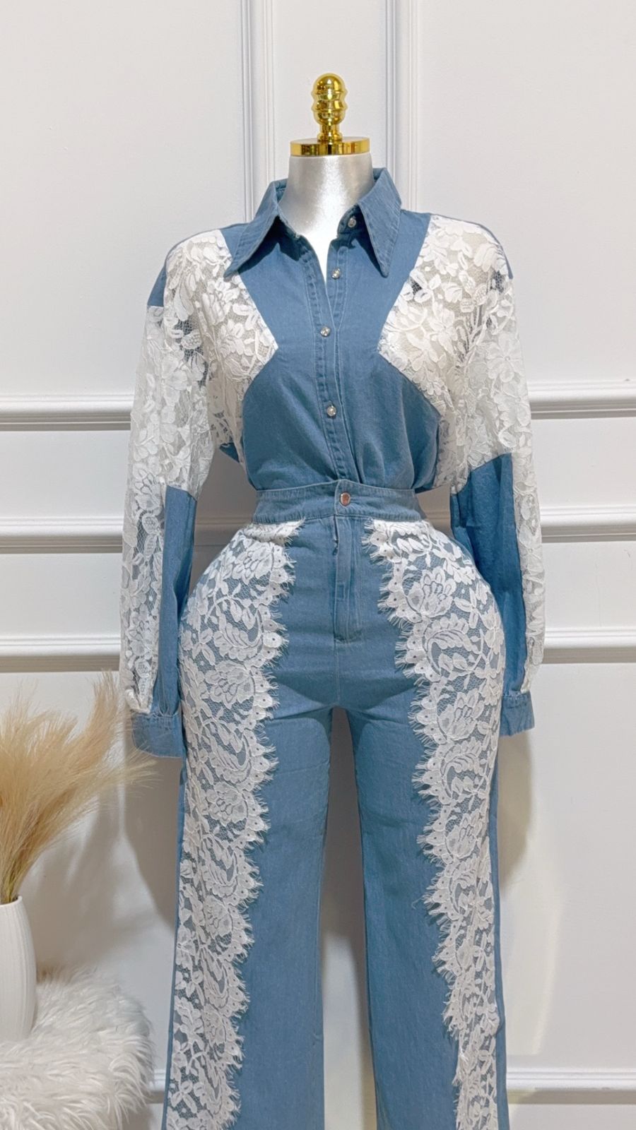 Conjunto Mezclilla Encaje Blanco