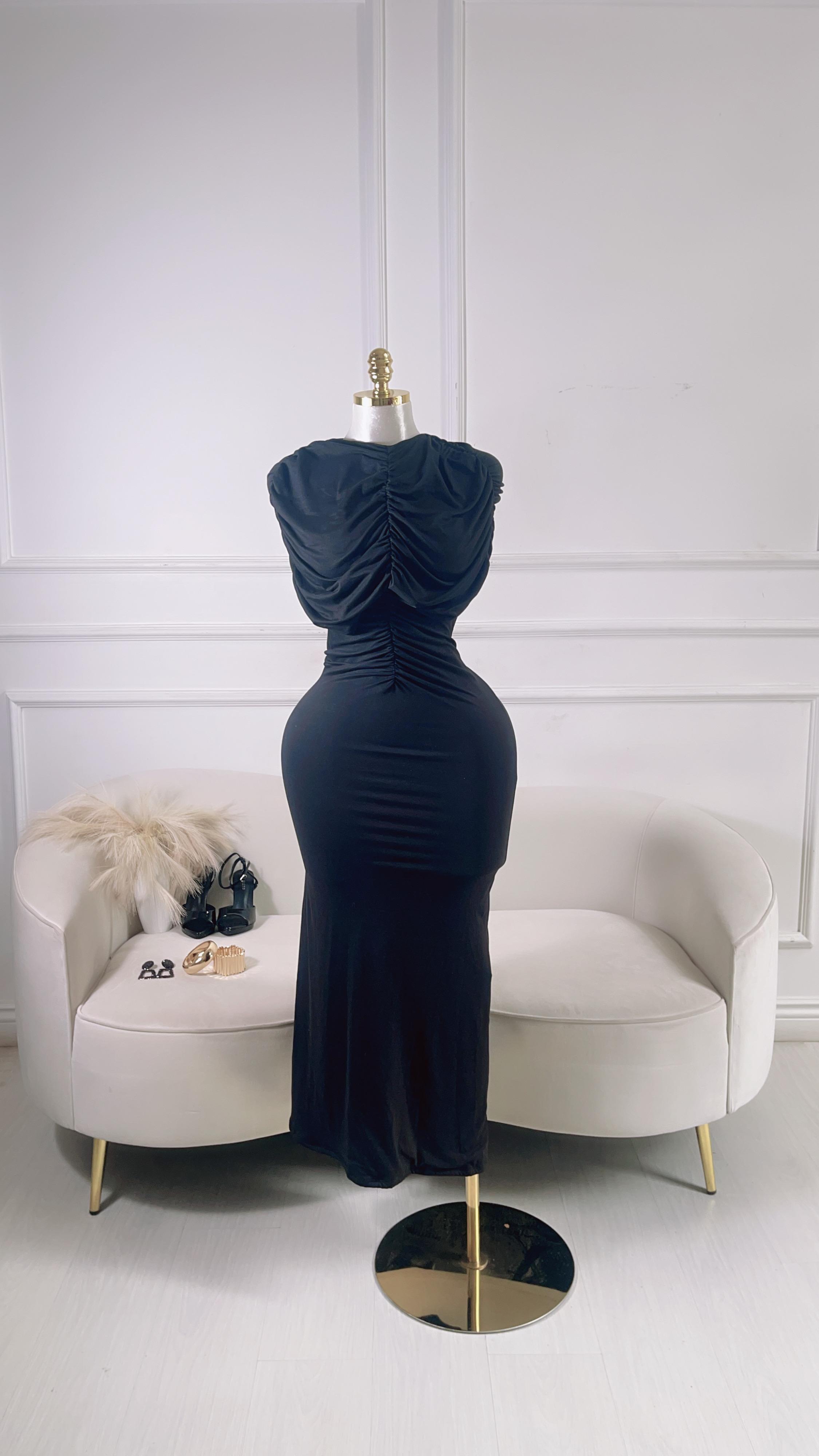 VESTIDO LARGO CORRUGADO NEGRO