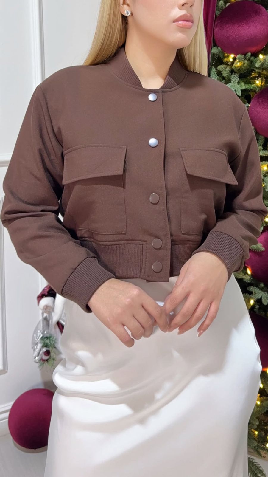 Jacket Corto Bolsas Chocolate