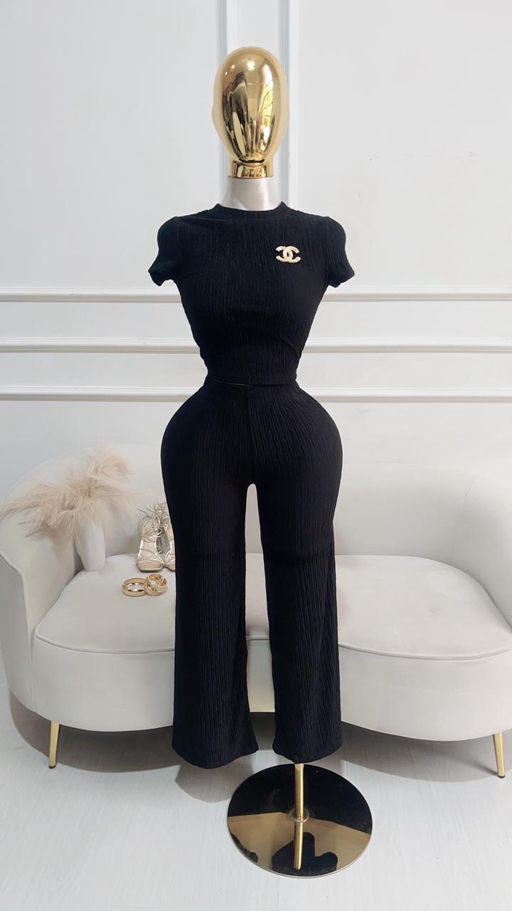 CONJUNTO NEGRO PANTALON DRAPEADO