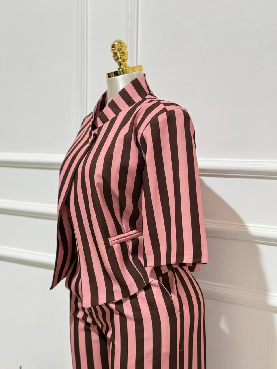 CONJUNTO RAYAS ROSA CAFE