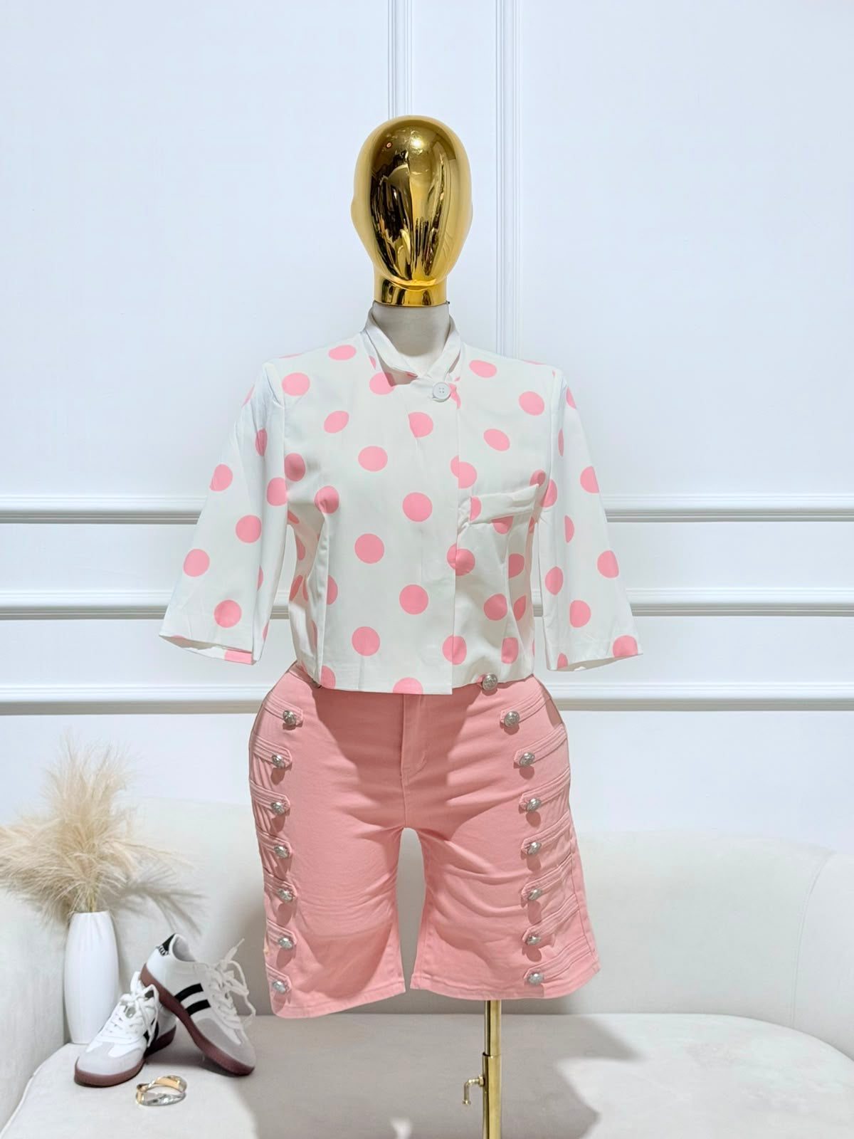 SHORT LARGO ROSA BOTONES