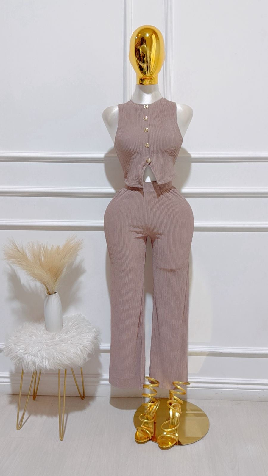 Set Chaleco Pantalón Plisado Mocha