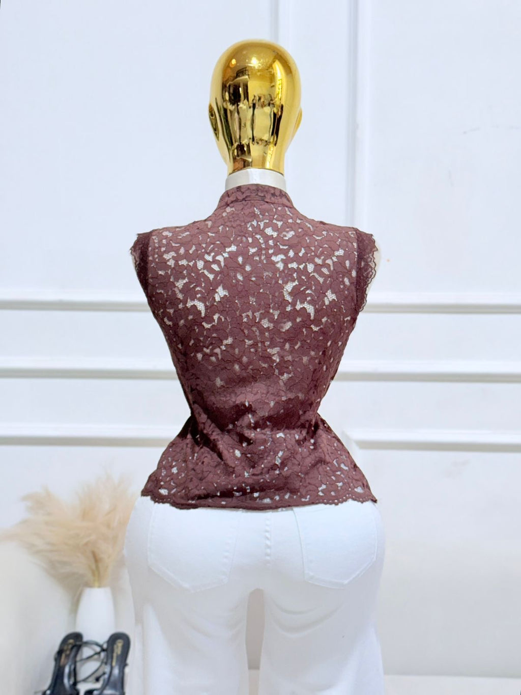 BLUSA ENCAJE MANGA CORTA