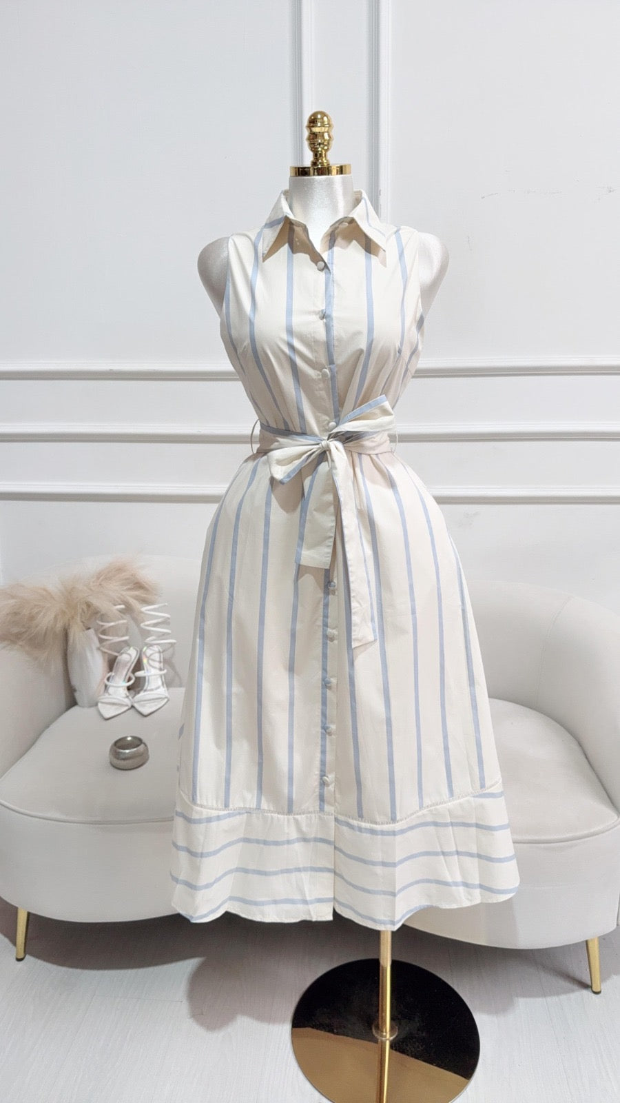 VESTIDO LARGO CUELLO RAYAS AZULES