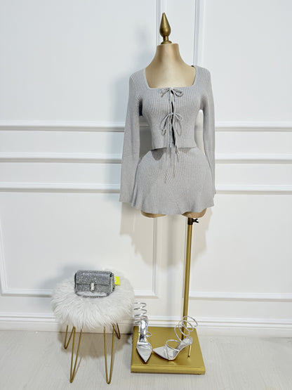 Set Blusa/Falda Gris