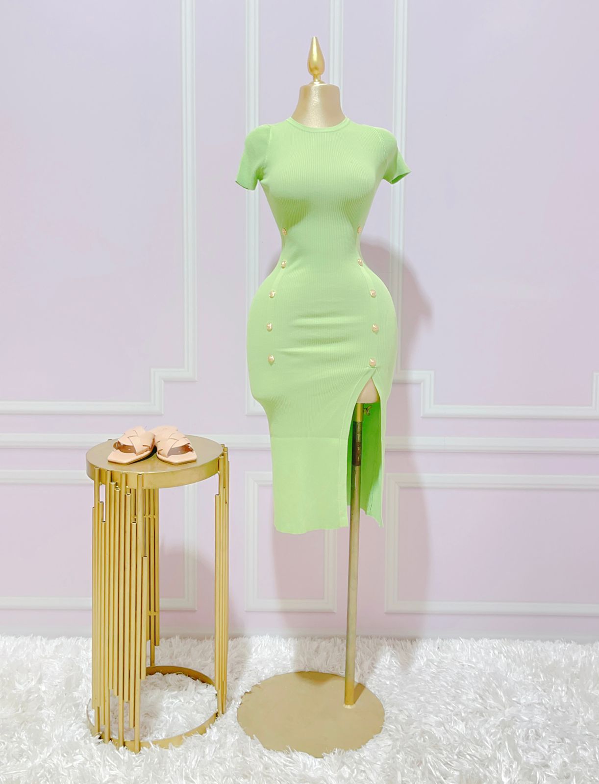 Vestido Lápiz Verde Botón Dorado