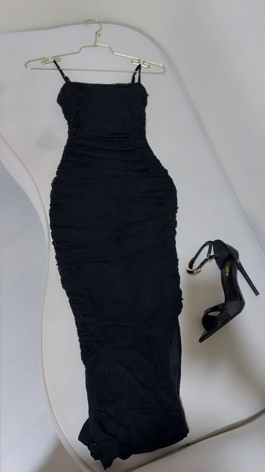 Vestido Negro Perlas