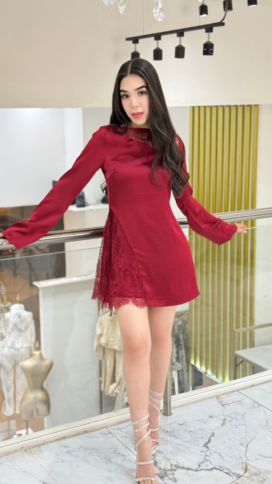 Vestido rojo ml encaje