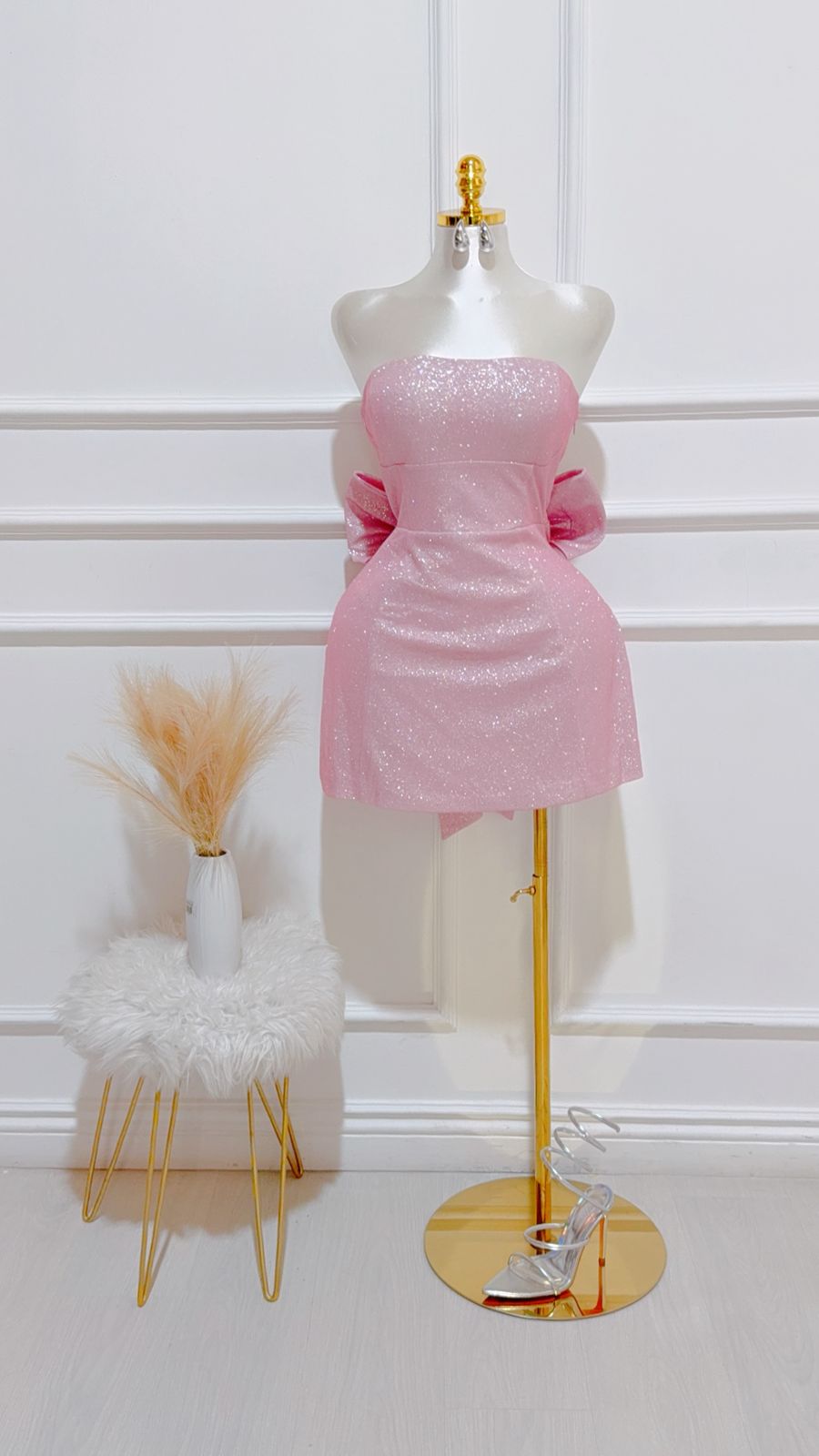 Vestido Brilloso Lazo Grande Rosa