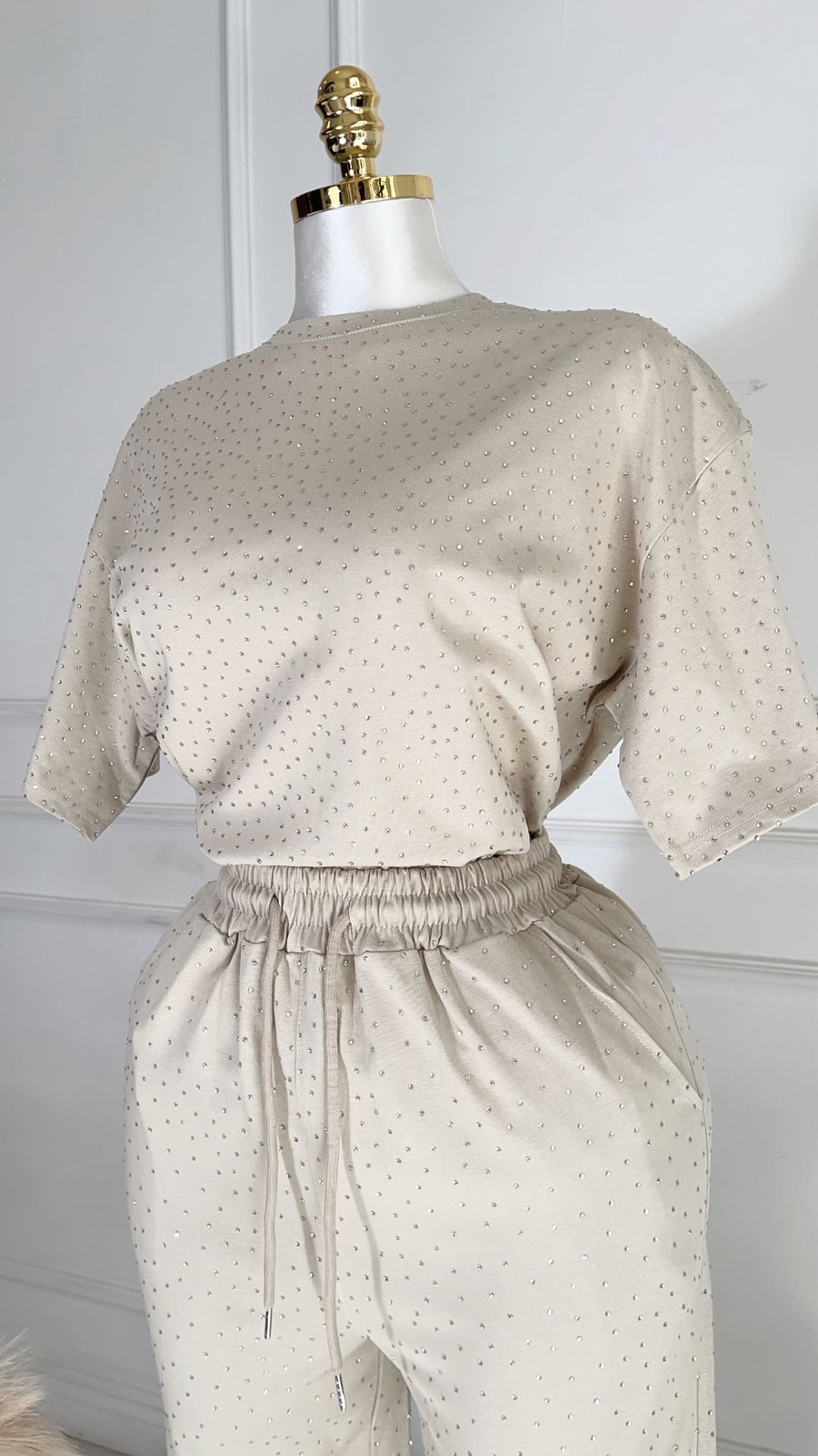 Conjunto Beige Piedritas