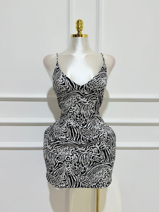 Vestido Blanco Negro