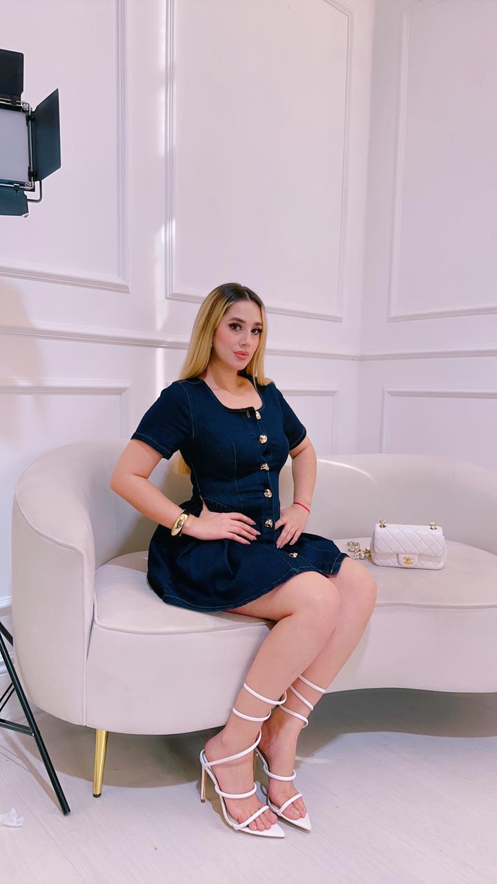 Vestido De Mezclilla Con Flores