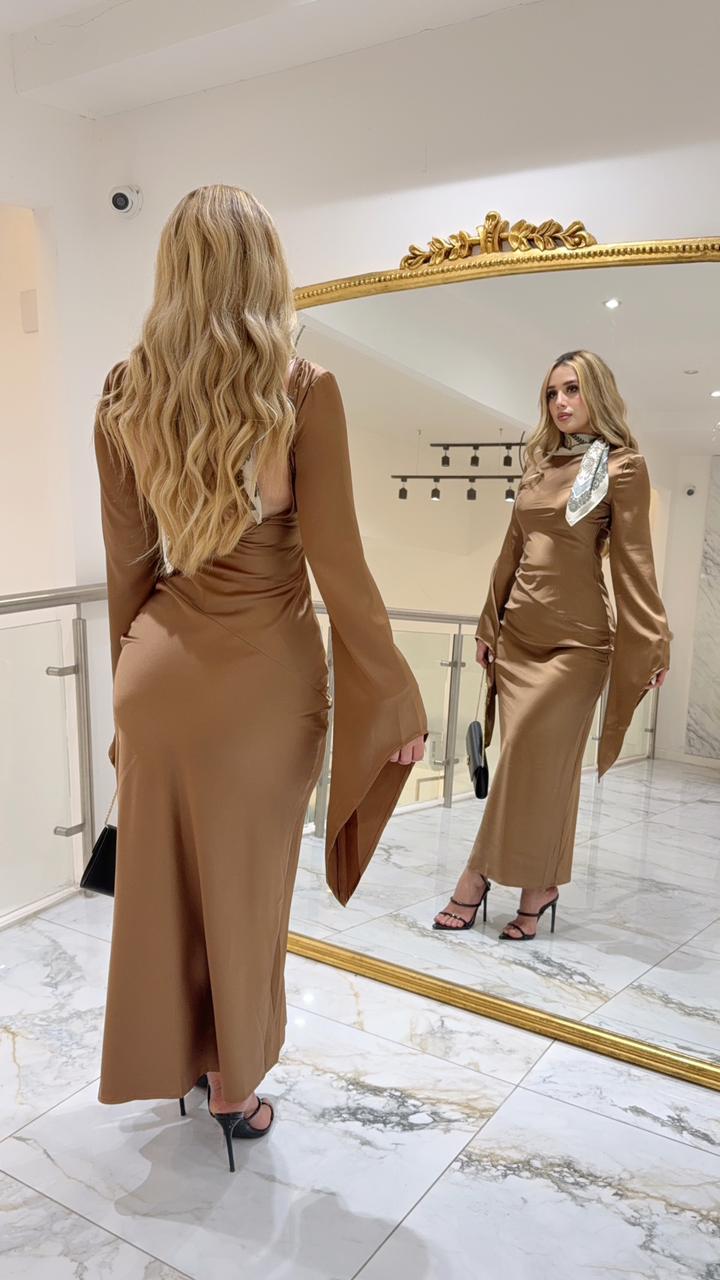 Vestido Satin Asimetrico Taupe