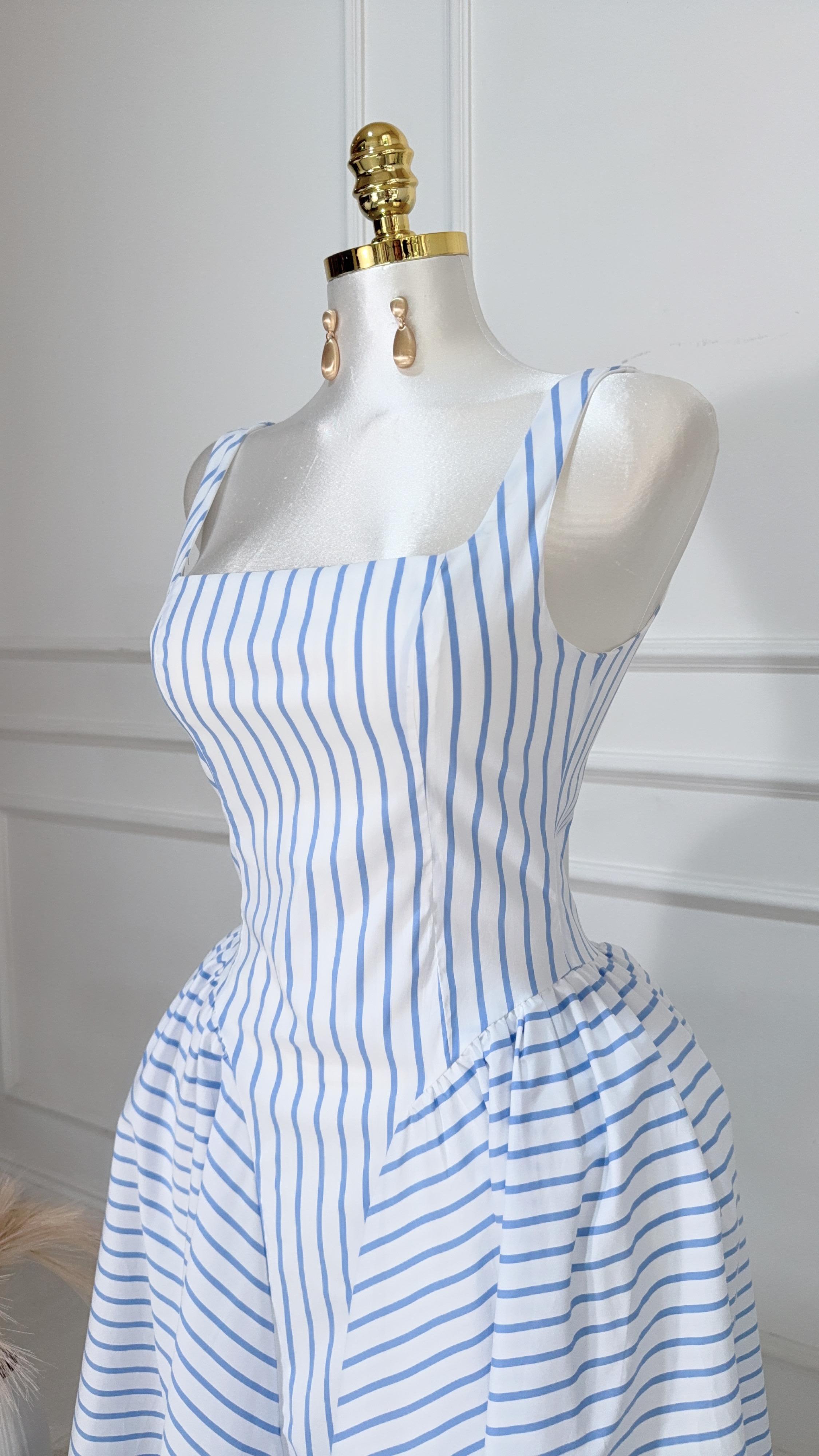 VESTIDO BLANCO LARGO RAYAS